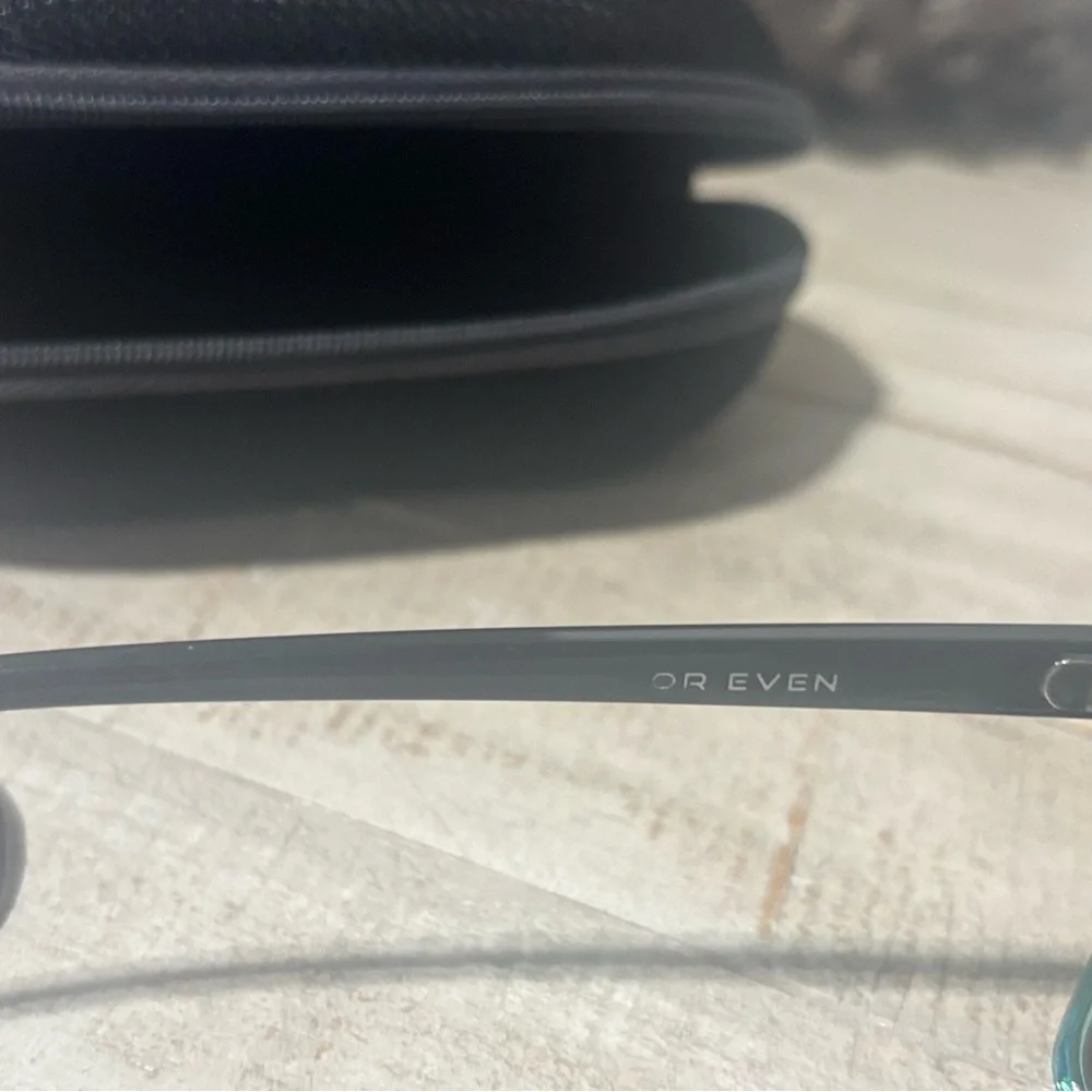 Unisex NEVEN Doc Robbins Sunglasses - Picture 5 of 8